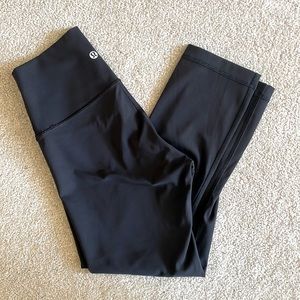 Lululemon capri pants